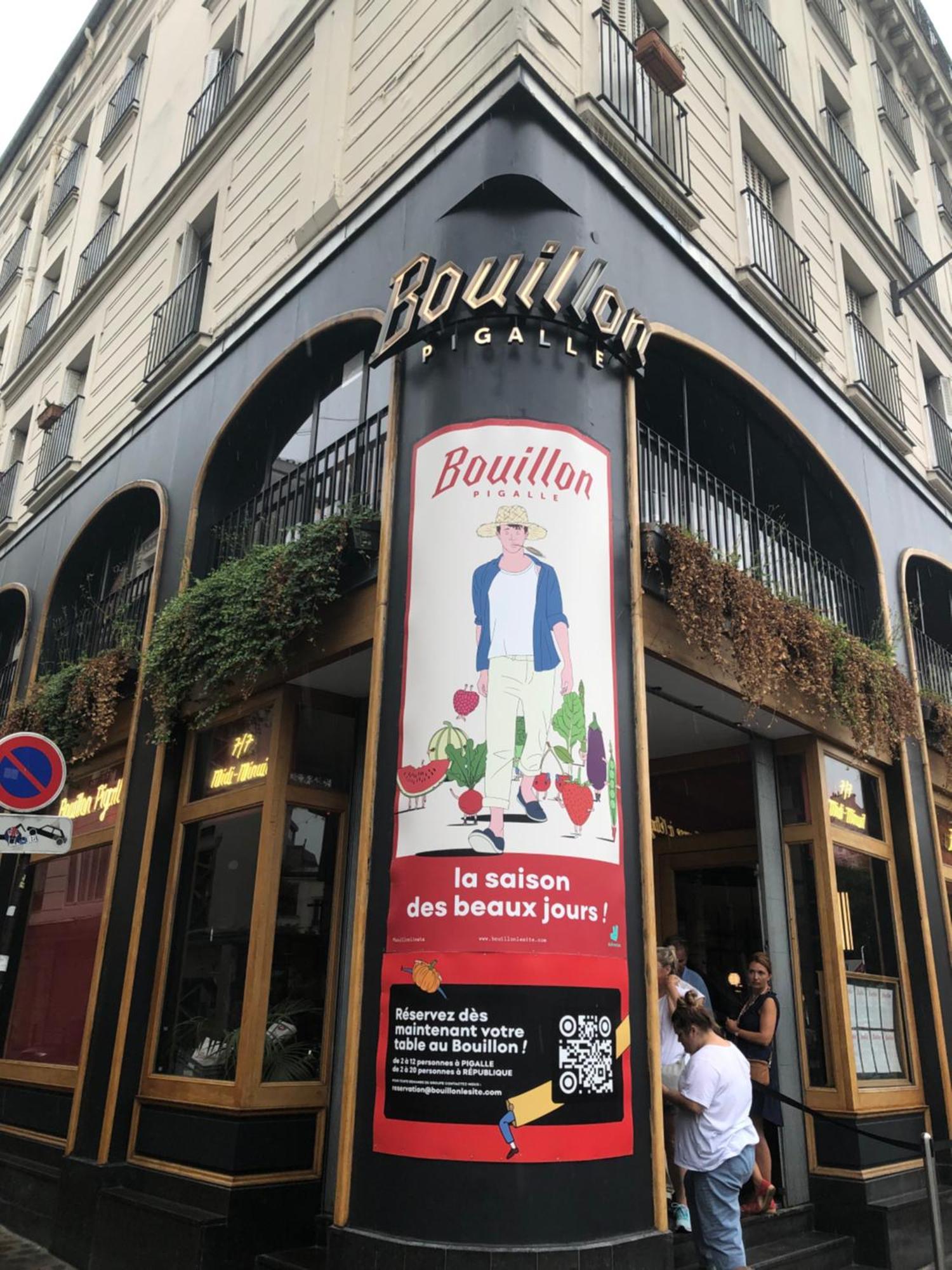 Studio Pigalle De 25 M2 - 2 Lits Simples Type Gigogne Pour 2 Personnes - Coeur Touristique De Paris - 2 Minutes De La Station Metro Pigalle ,Petit Train Vers La Butte Montmartre-Cabarets Moulin Rouge,Chez Michou-Restaurants Bouillon Pigalle,Berliner Buitenkant foto