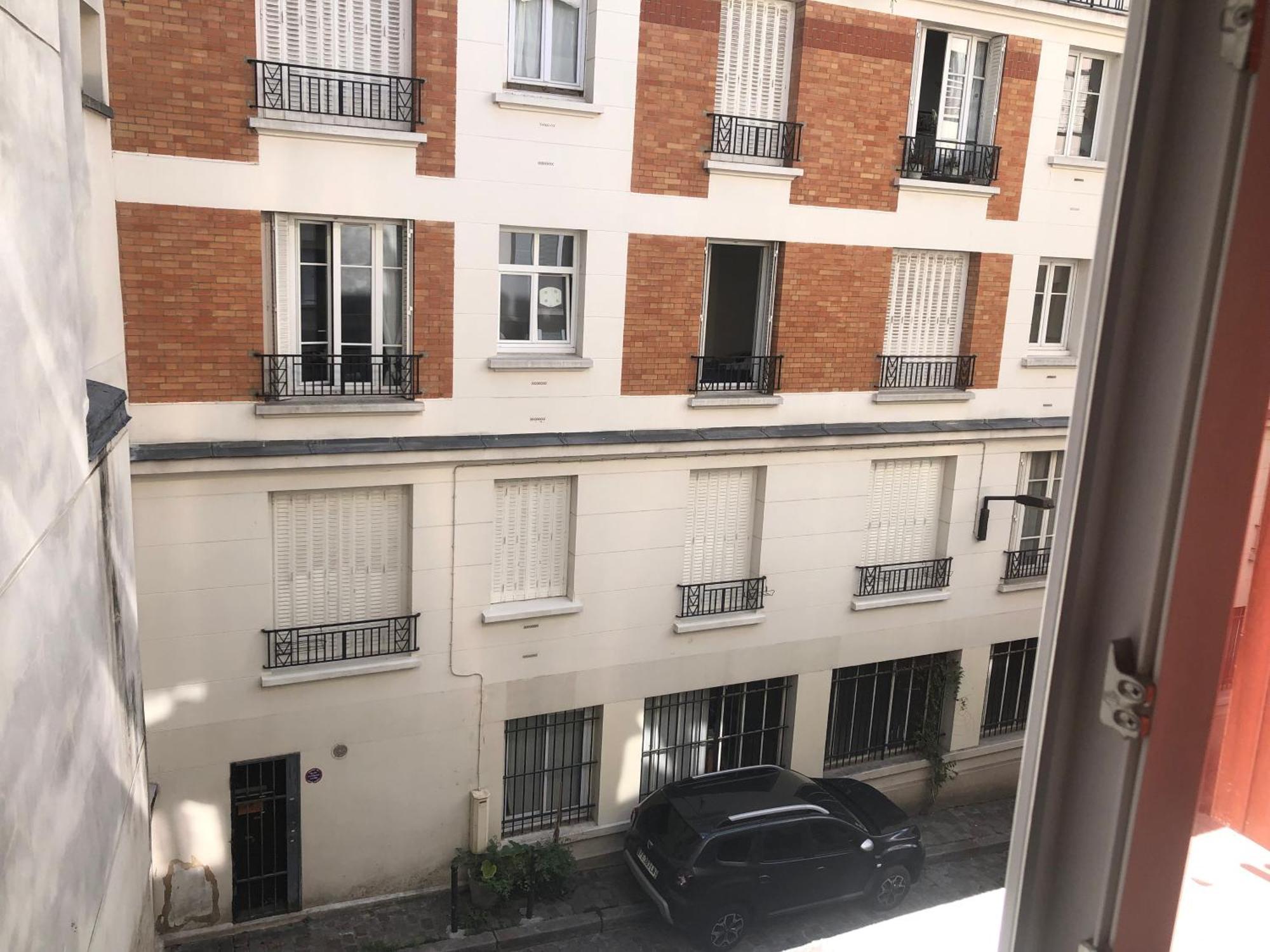 Studio Pigalle De 25 M2 - 2 Lits Simples Type Gigogne Pour 2 Personnes - Coeur Touristique De Paris - 2 Minutes De La Station Metro Pigalle ,Petit Train Vers La Butte Montmartre-Cabarets Moulin Rouge,Chez Michou-Restaurants Bouillon Pigalle,Berliner Buitenkant foto